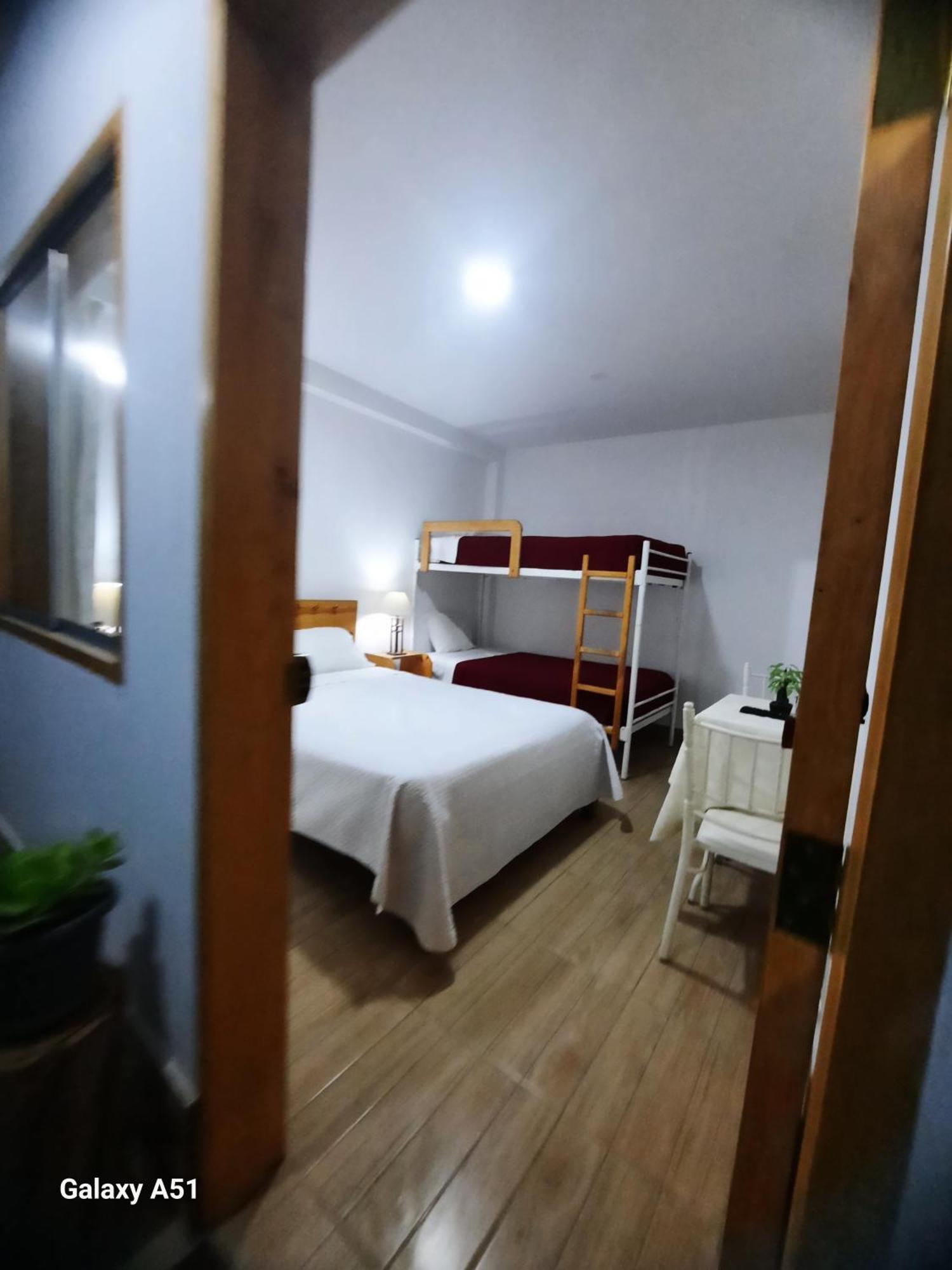 Wayra Hospedaje Cajamarca Eksteriør billede